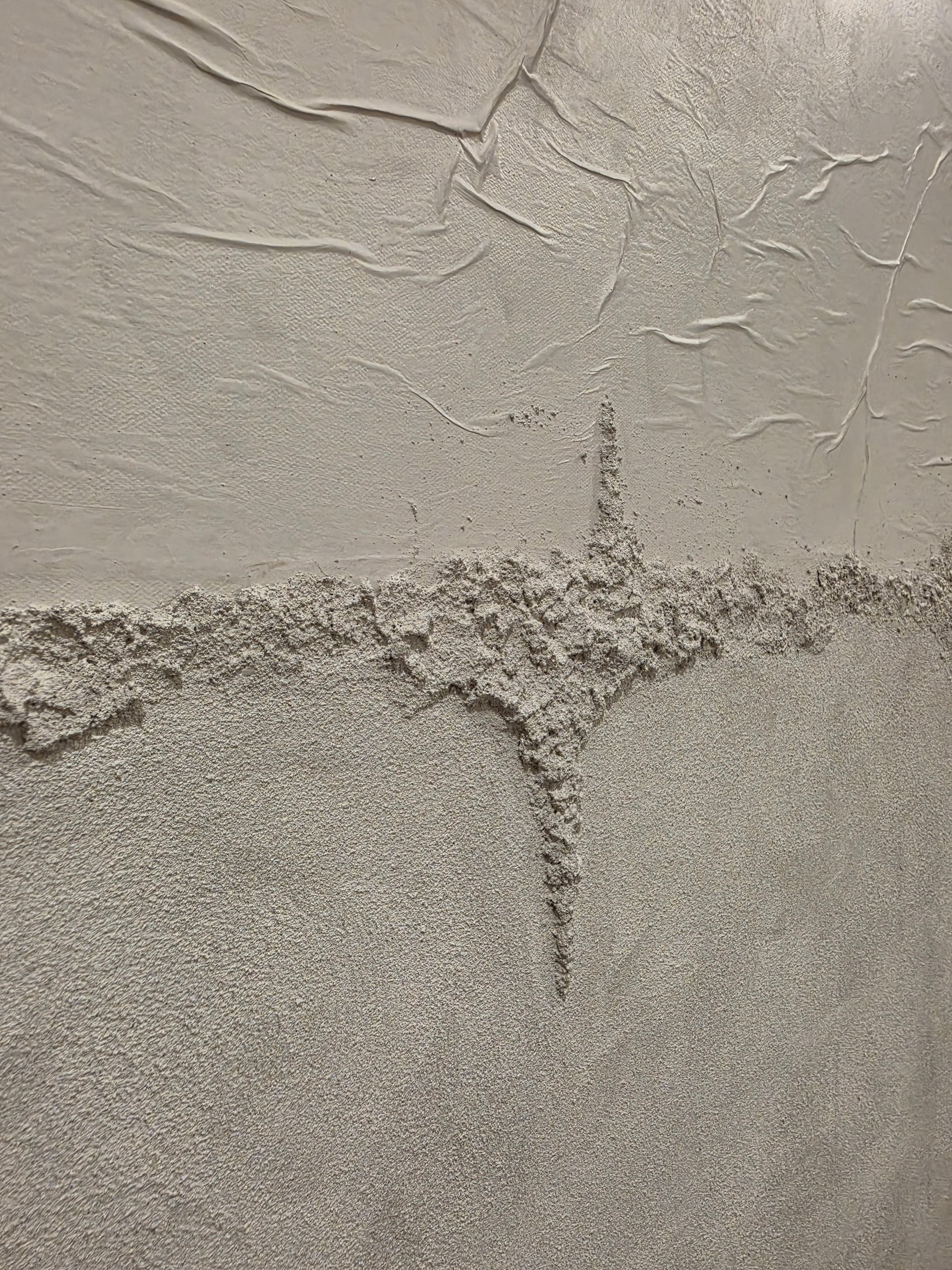 FAULT LINE 1000mm x 1000mm 001